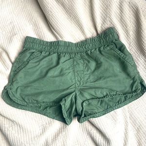 🧜🏻‍♀️American Eagle dolphin hem cotton shorts